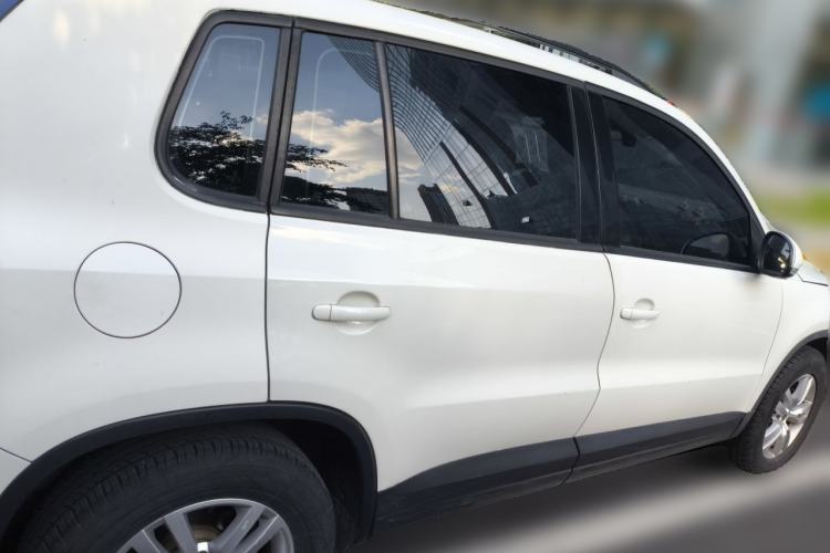 Used Volkswagen Tiguan 2013 1.8TSI Automatic Two-Wheel Drive Trend Edition Rear Right 45 Deg
