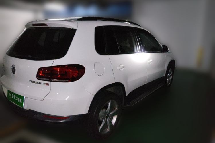 Used Volkswagen Tiguan 2013 1.8 TSI Automatic Two-Wheel Drive Comfort Edition Rear Right 45 Deg