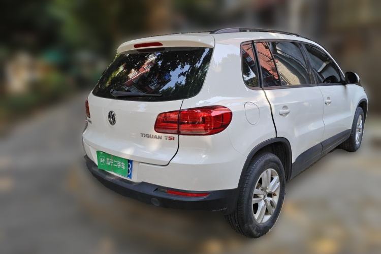 Used Volkswagen Tiguan 2013 1.8TSI Automatic Two-Wheel Drive Trend Edition Rear Right 45 Deg