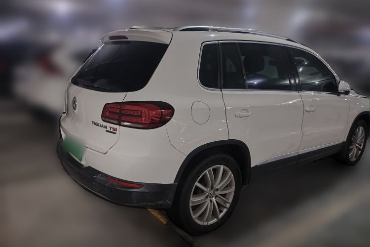 Used Volkswagen Tiguan 2013 2.0 TSI Automatic All-Wheel-Drive Flagship Edition Rear Right 45 Deg
