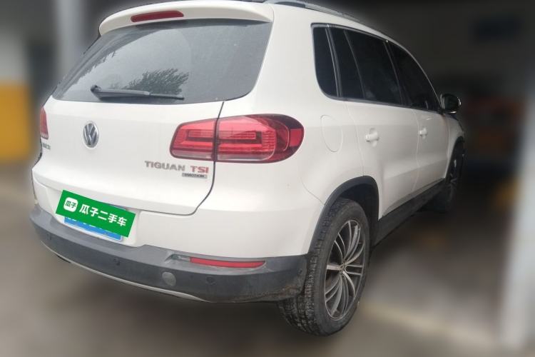 Used Volkswagen Tiguan 2013 2.0 TSI Automatic All-Wheel-Drive Flagship Edition Rear Right 45 Deg