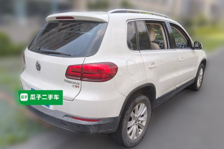 Used Volkswagen Tiguan 2013 1.8TSI Automatic Two-Wheel Drive Luxury Model Rear Right 45 Deg