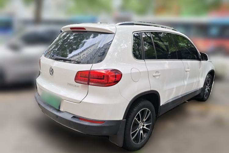 Used Volkswagen Tiguan 2013 1.8TSI Automatic Two-Wheel Drive Luxury Model Rear Right 45 Deg