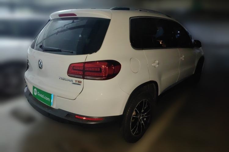 Used Volkswagen Tiguan 2013 2.0 TSI Automatic All-Wheel Drive Luxury Edition Rear Right 45 Deg