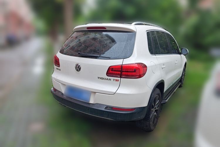 Used Volkswagen Tiguan 2013 1.8TSI Automatic Two-Wheel Drive Luxury Model Rear Right 45 Deg