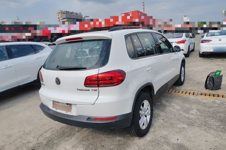 Used Volkswagen Tiguan 2013 1.8TSI Automatic Two-Wheel Drive Trend Edition Rear Right 45 Deg