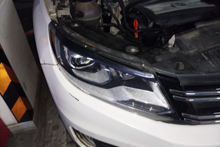 Used Volkswagen Tiguan 2013 1.8TSI Automatic Two-Wheel Drive Trend Edition Right Front Headlight