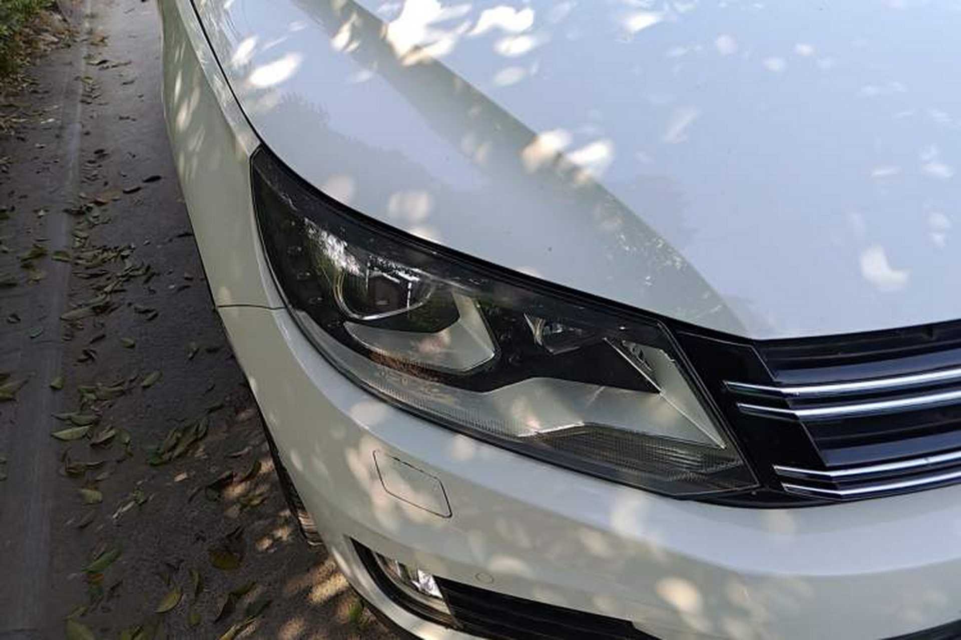 Used Volkswagen Tiguan 2013 2.0 TSI Automatic All-Wheel-Drive Flagship Edition Right Front Headlight