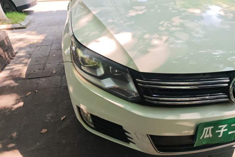 Used Volkswagen Tiguan 2013 1.8TSI Automatic Two-Wheel Drive Trend Edition Right Front Headlight