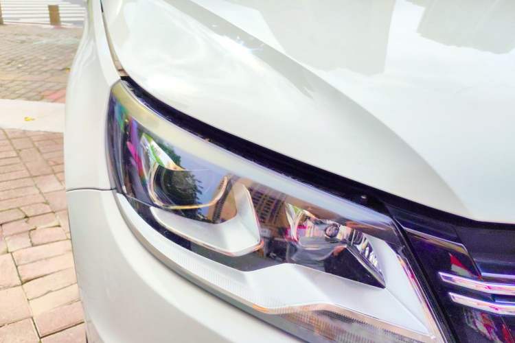 Used Volkswagen Tiguan 2013 1.8TSI Automatic Two-Wheel Drive Luxury Model Right Front Headlight