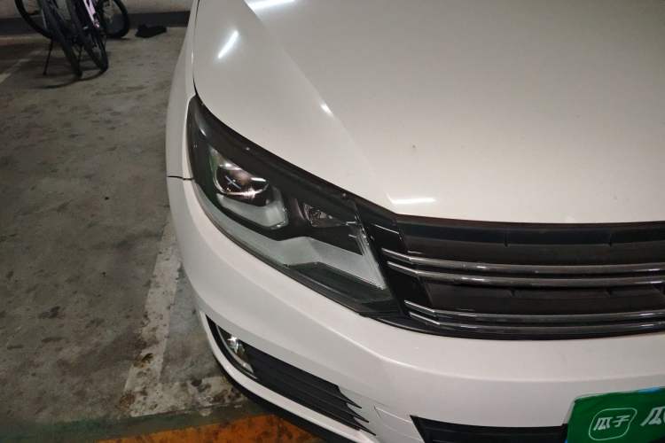 Used Volkswagen Tiguan 2013 1.8TSI Automatic Two-Wheel Drive Trend Edition Right Front Headlight