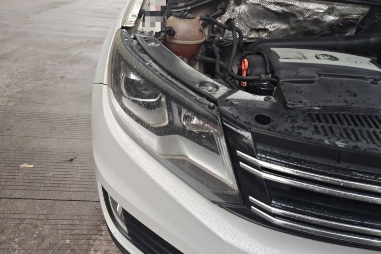 Used Volkswagen Tiguan 2013 1.8TSI Automatic Two-Wheel Drive Luxury Model Right Front Headlight