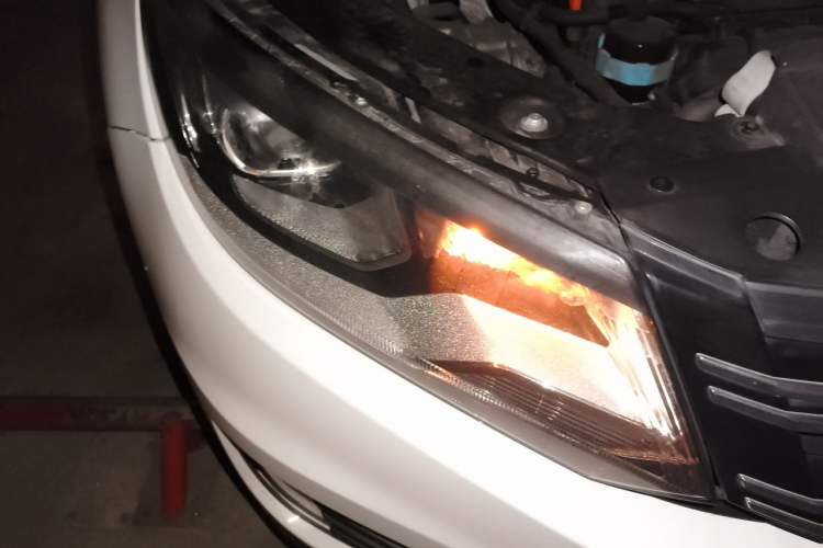 Used Volkswagen Tiguan 2013 1.8TSI Automatic Two-Wheel Drive Luxury Model Right Front Headlight
