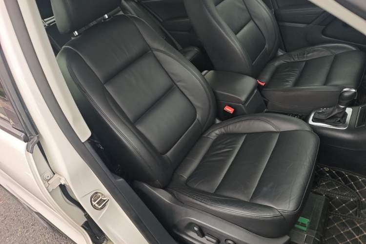 Used Volkswagen Tiguan 2013 1.8 TSI Automatic Two-Wheel Drive Comfort Edition Right Front Seat