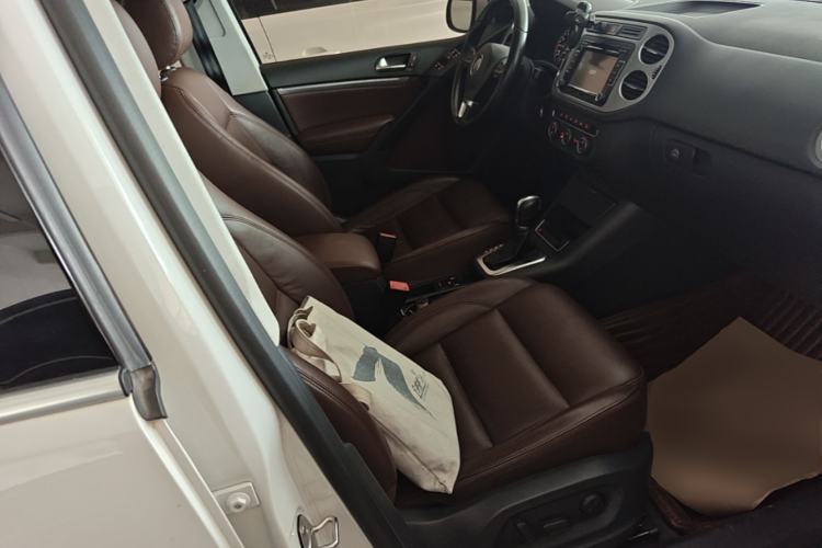 Used Volkswagen Tiguan 2013 1.8TSI Automatic Two-Wheel Drive Luxury Model Right Front Seat