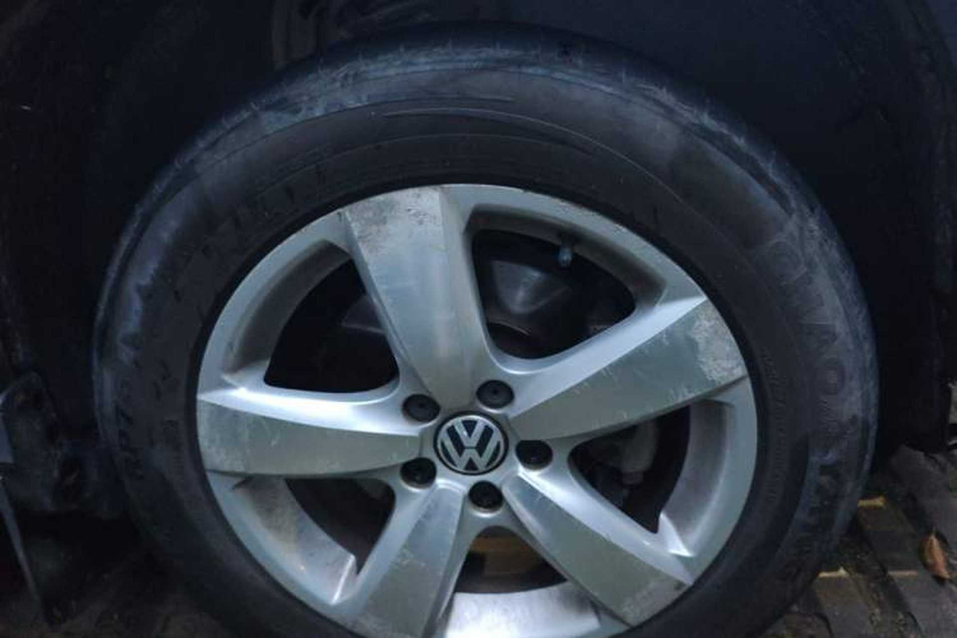 Used Volkswagen Tiguan 2013 1.8 TSI Automatic Two-Wheel Drive Comfort Edition Right Front Wheel Hub