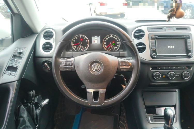 Used Volkswagen Tiguan 2013 1.8TSI Automatic Two-Wheel Drive Luxury Model Steering Wheel