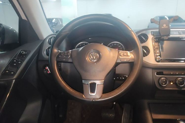 Used Volkswagen Tiguan 2013 1.8 TSI Automatic Two-Wheel Drive Comfort Edition Steering Wheel
