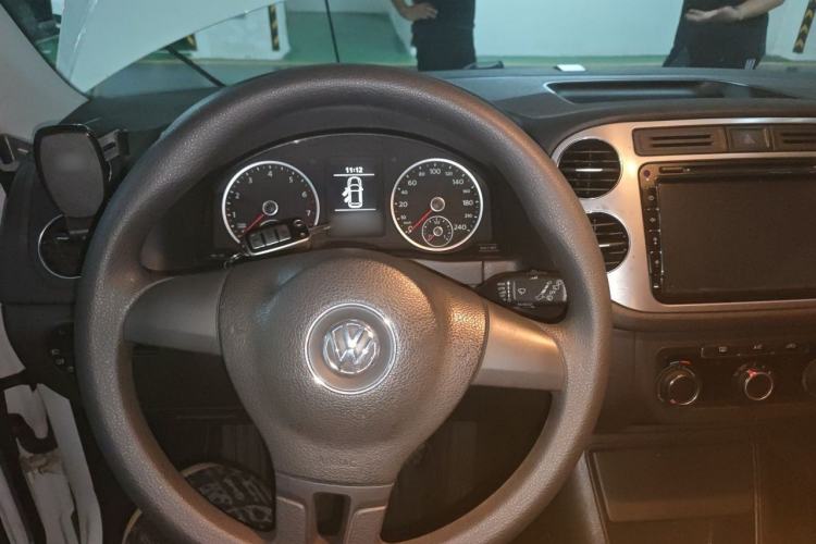 Used Volkswagen Tiguan 2013 1.8TSI Manual Two-Wheel Drive Trend Edition Steering Wheel