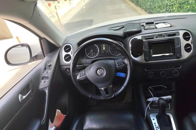 Used Volkswagen Tiguan 2013 1.8TSI Automatic Two-Wheel Drive Luxury Model Steering Wheel