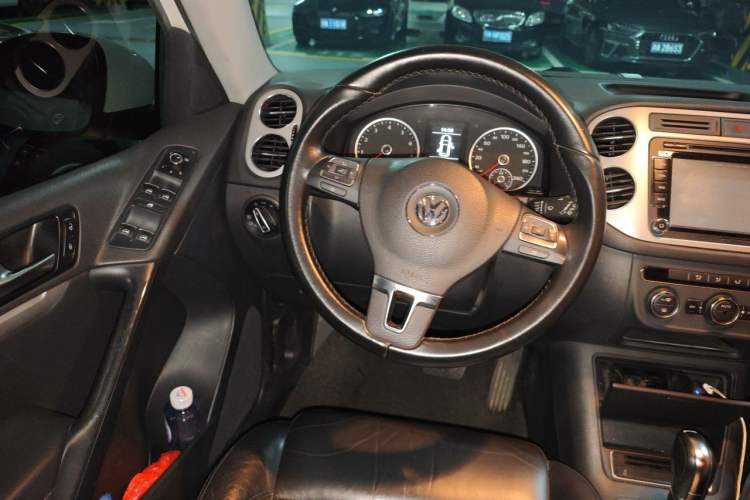 Used Volkswagen Tiguan 2013 1.8 TSI Automatic Two-Wheel Drive Comfort Edition Steering Wheel