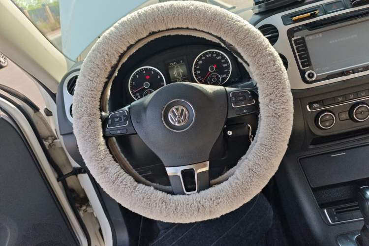 Used Volkswagen Tiguan 2013 1.8 TSI Automatic Two-Wheel Drive Comfort Edition Steering Wheel