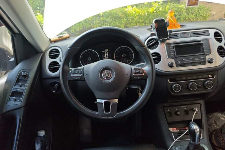 Used Volkswagen Tiguan 2013 1.8 TSI Automatic Two-Wheel Drive Comfort Edition Steering Wheel