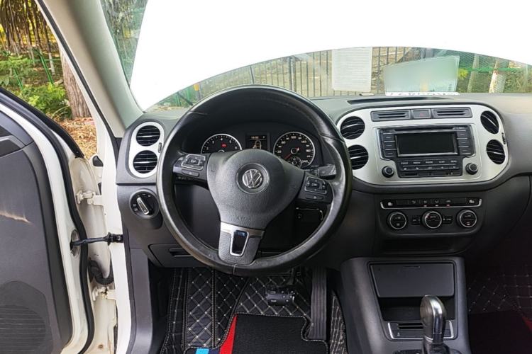 Used Volkswagen Tiguan 2013 1.8 TSI Automatic Two-Wheel Drive Comfort Edition Steering Wheel