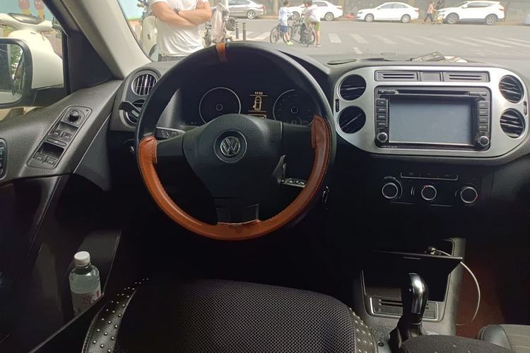 Used Volkswagen Tiguan 2013 1.8TSI Automatic Two-Wheel Drive Trend Edition Steering Wheel