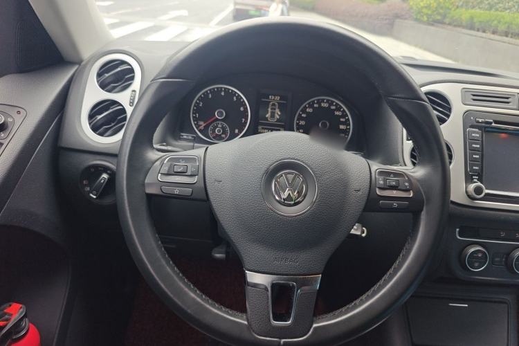Used Volkswagen Tiguan 2013 1.8 TSI Automatic Two-Wheel Drive Comfort Edition Steering Wheel