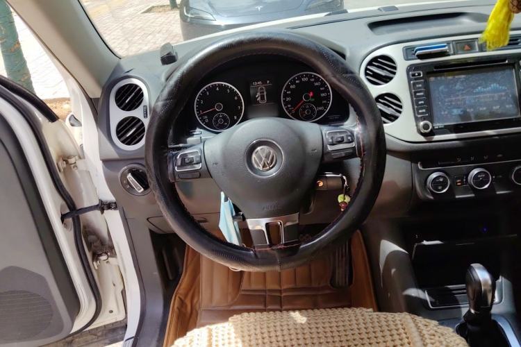 Used Volkswagen Tiguan 2013 1.8 TSI Automatic Two-Wheel Drive Comfort Edition Steering Wheel