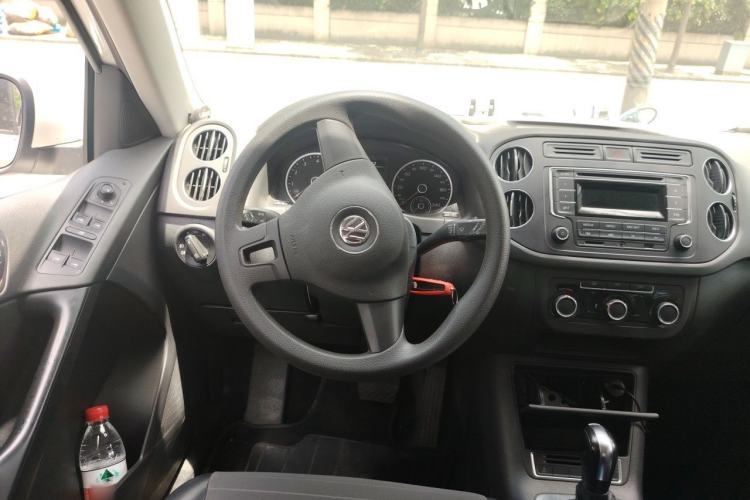 Used Volkswagen Tiguan 2013 1.8TSI Automatic Two-Wheel Drive Trend Edition Steering Wheel