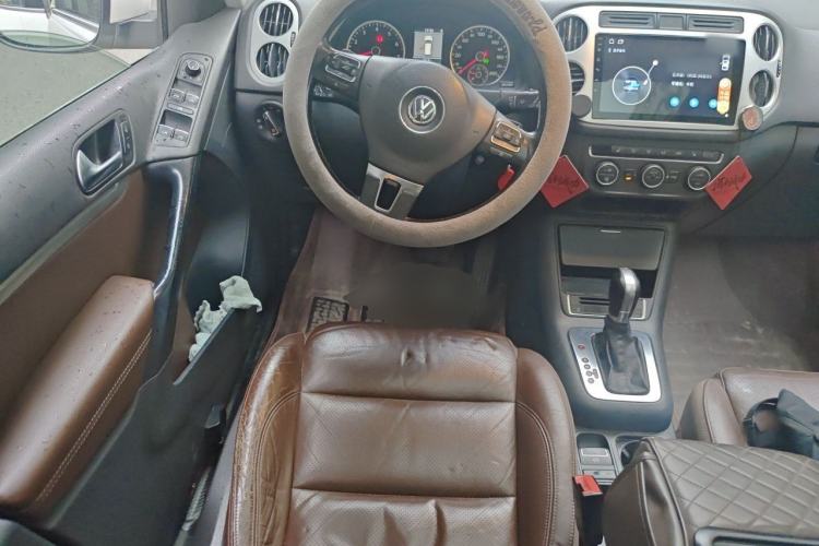 Used Volkswagen Tiguan 2013 1.8TSI Automatic Two-Wheel Drive Luxury Model Steering Wheel