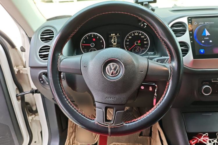 Used Volkswagen Tiguan 2013 1.8TSI Automatic Two-Wheel Drive Trend Edition Steering Wheel