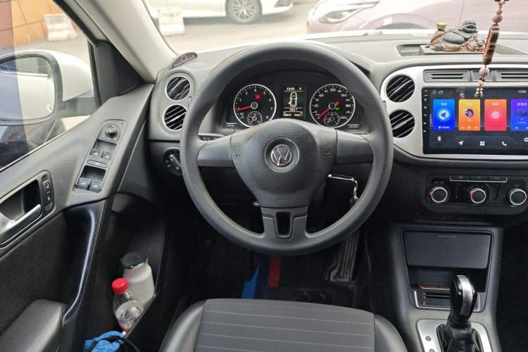 Used Volkswagen Tiguan 2013 1.8TSI Automatic Two-Wheel Drive Trend Edition Steering Wheel