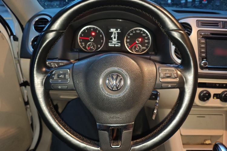 Used Volkswagen Tiguan 2013 1.8 TSI Automatic Two-Wheel Drive Comfort Edition Steering Wheel