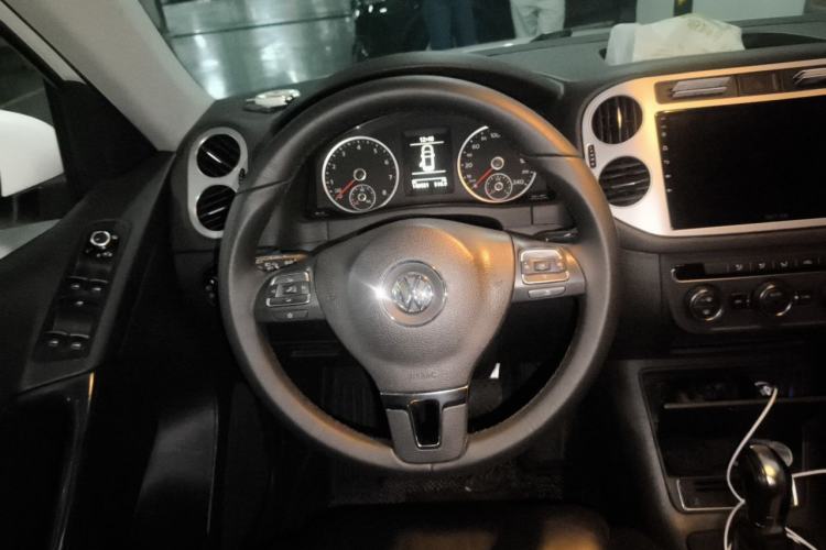 Used Volkswagen Tiguan 2013 1.8 TSI Automatic Two-Wheel Drive Comfort Edition Steering Wheel