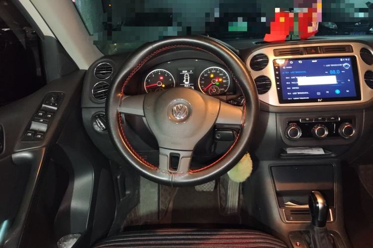 Used Volkswagen Tiguan 2013 1.8TSI Automatic Two-Wheel Drive Trend Edition Steering Wheel
