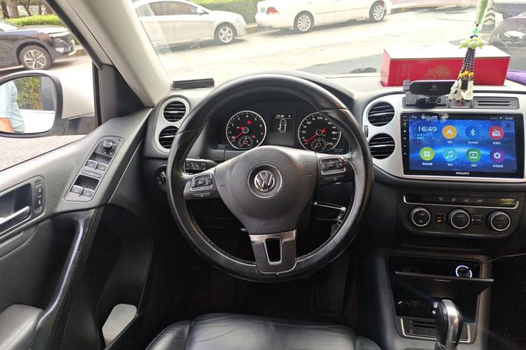 Used Volkswagen Tiguan 2013 1.8TSI Automatic All-Wheel-Drive Comfort Edition Steering Wheel