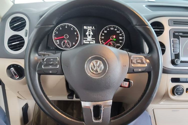 Used Volkswagen Tiguan 2013 1.8 TSI Automatic Two-Wheel Drive Comfort Edition Steering Wheel