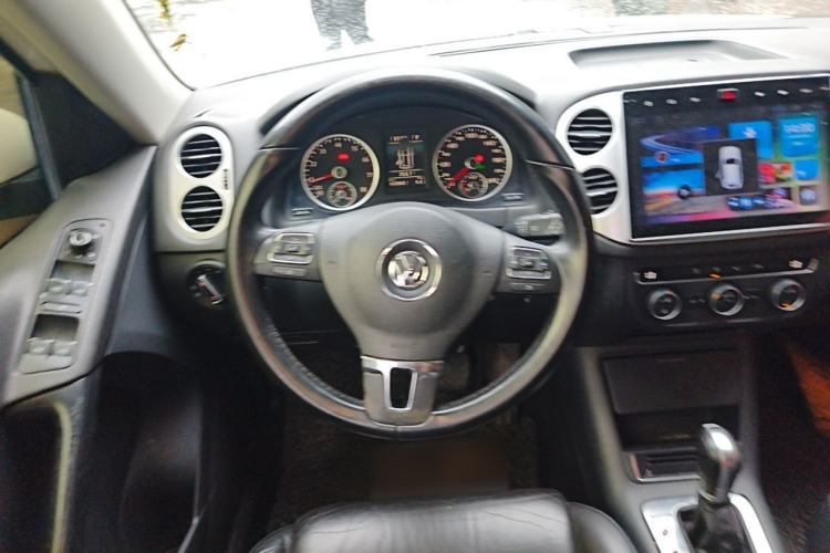 Used Volkswagen Tiguan 2013 1.8TSI Automatic All-Wheel-Drive Comfort Edition Steering Wheel