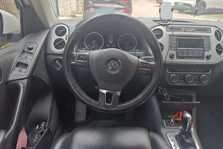 Used Volkswagen Tiguan 2013 1.8TSI Automatic All-Wheel-Drive Comfort Edition Steering Wheel
