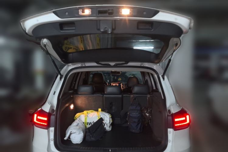 Used Volkswagen Tiguan 2013 1.8TSI Automatic All-Wheel-Drive Comfort Edition Trunk