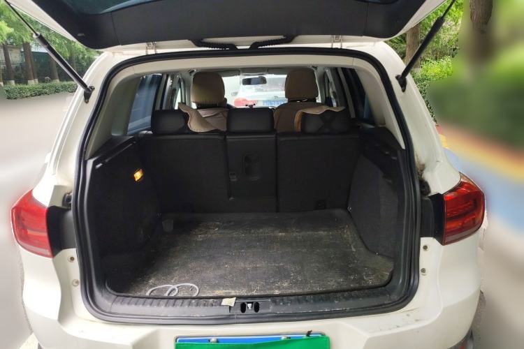 Used Volkswagen Tiguan 2013 1.8TSI Manual Two-Wheel Drive Trend Edition Trunk