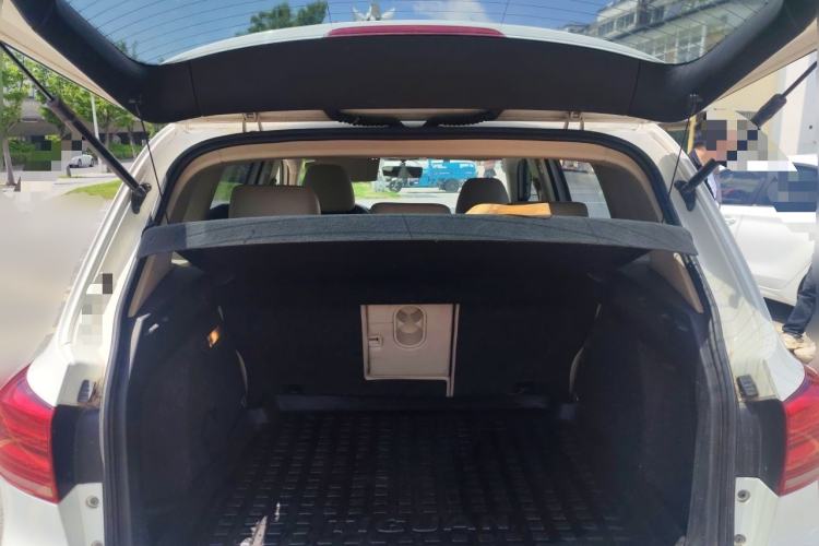 Used Volkswagen Tiguan 2013 2.0 TSI Automatic All-Wheel Drive Luxury Edition Trunk
