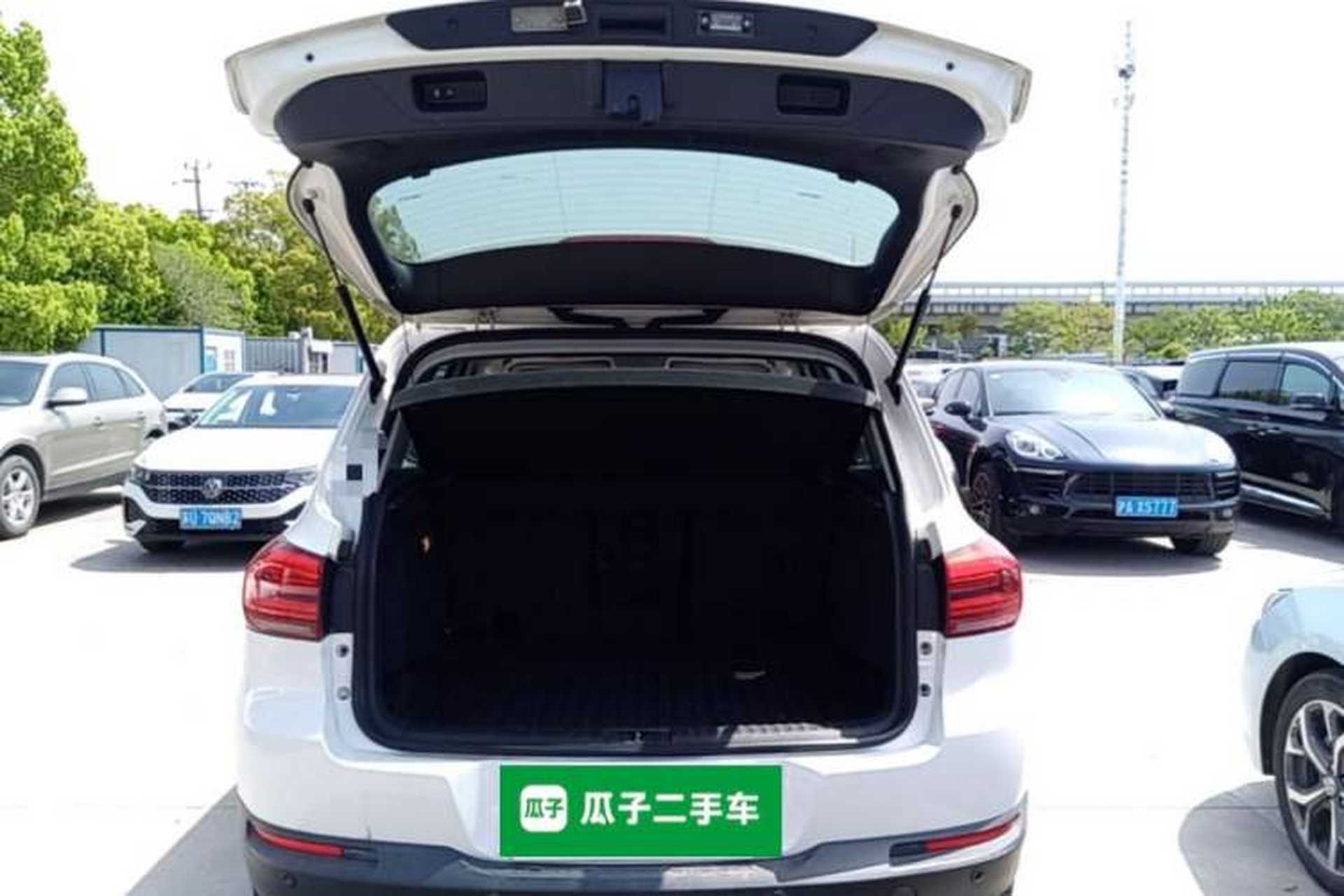 Used Volkswagen Tiguan 2013 1.8 TSI Automatic Two-Wheel Drive Comfort Edition Trunk