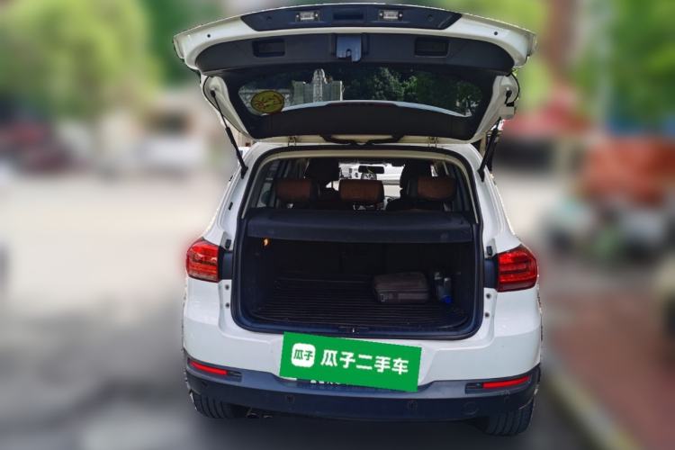 Used Volkswagen Tiguan 2013 1.8TSI Automatic All-Wheel-Drive Comfort Edition Trunk