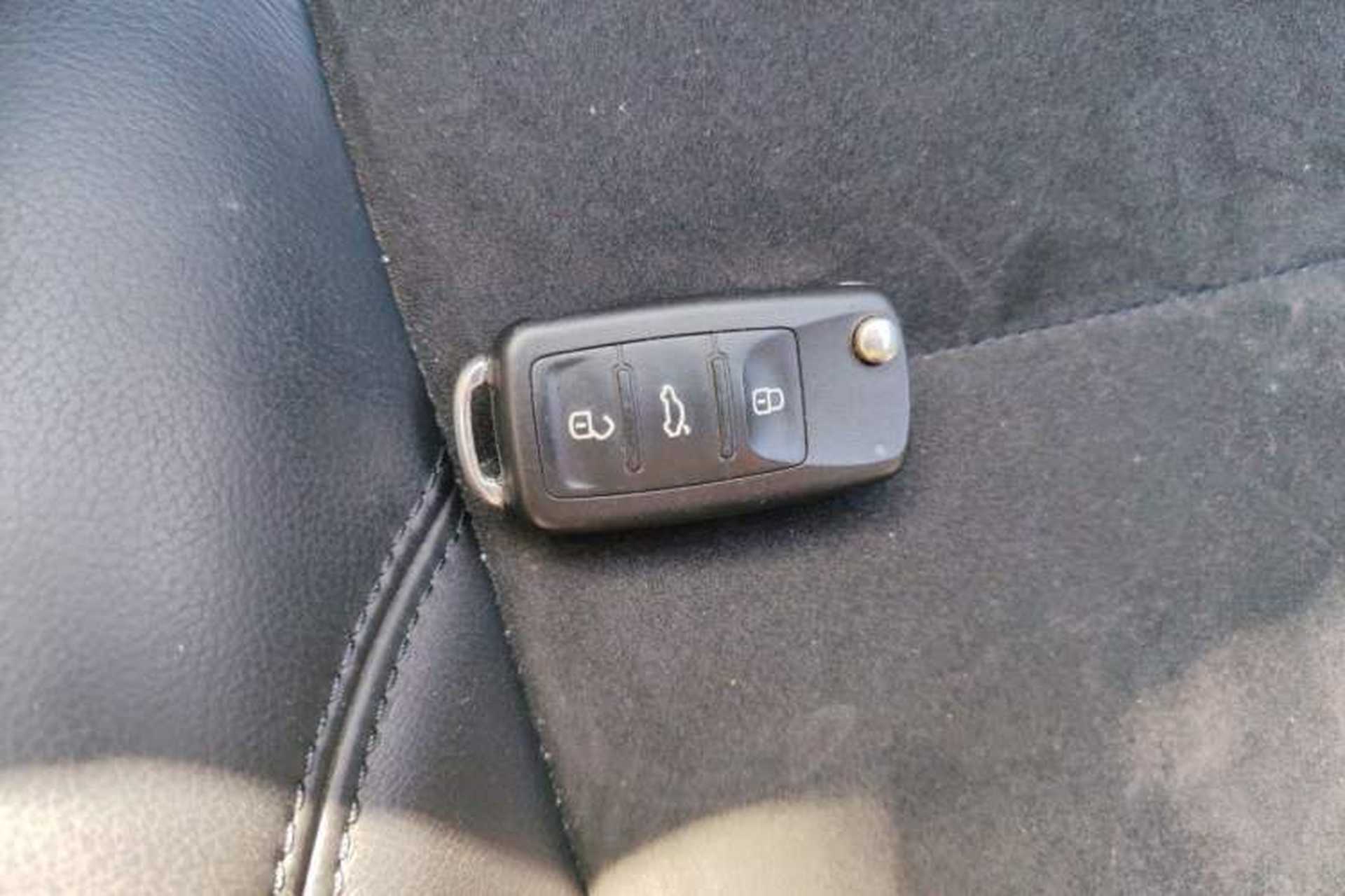 Used Volkswagen Tiguan 2013 2.0 TSI Automatic All-Wheel-Drive Flagship Edition Vehicle Key