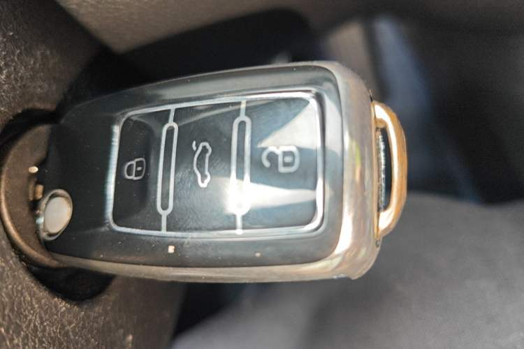 Used Volkswagen Tiguan 2013 1.8 TSI Automatic All-Wheel Drive Luxury Model Vehicle Key