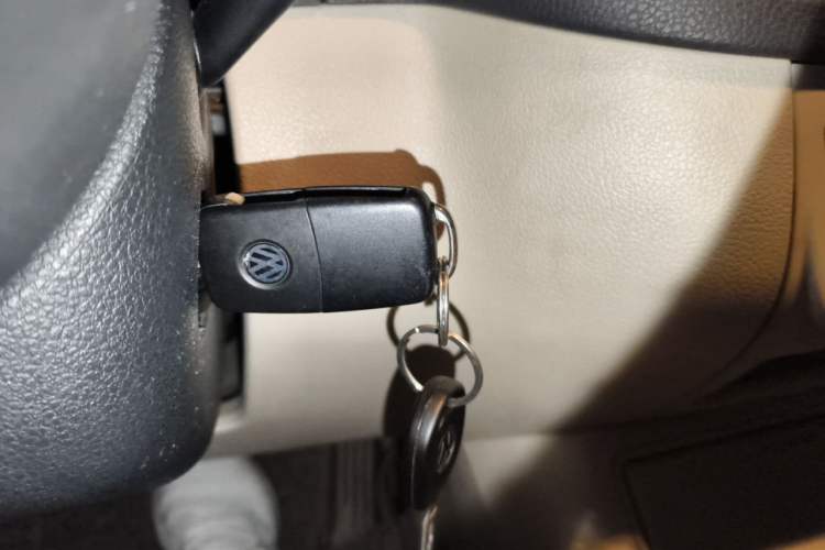 Used Volkswagen Tiguan 2013 1.8TSI Automatic Two-Wheel Drive Luxury Model Vehicle Key